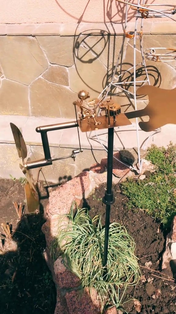 Klangspiel für Garten und Balkon – abgestimmte Röhren aus Metall – Bild 3