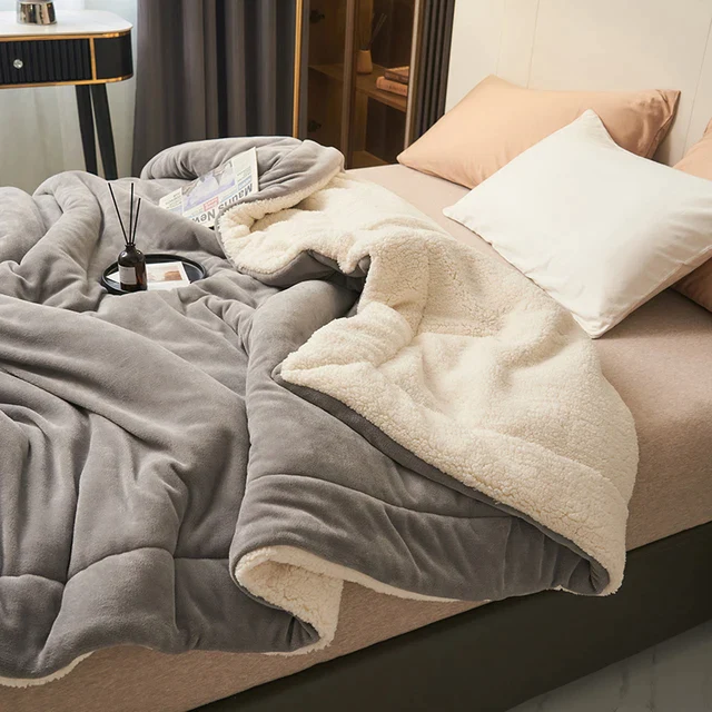 Kuscheldecke aus Fleece – in neun Farben und drei Größen – Bild 2