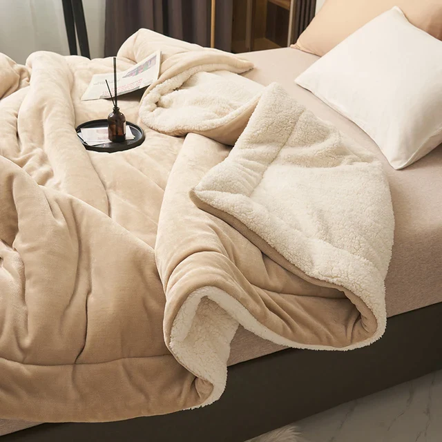 Kuscheldecke aus Fleece – in neun Farben und drei Größen – Bild 4