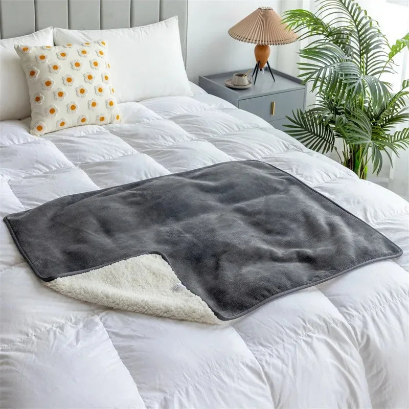 Haustierdecke mit wasserdichter Zwischenschicht – für Sofa und Bett – Bild 4