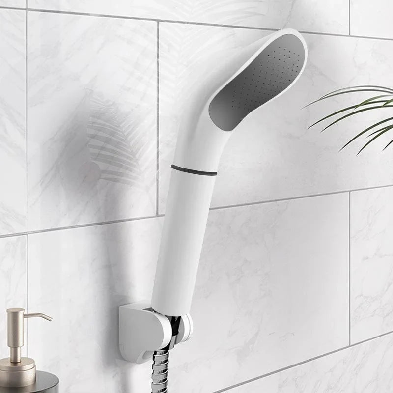 Handbrause mit feiner Düsenperforation – kräftiger Strahl, weniger Wasser – Bild 1