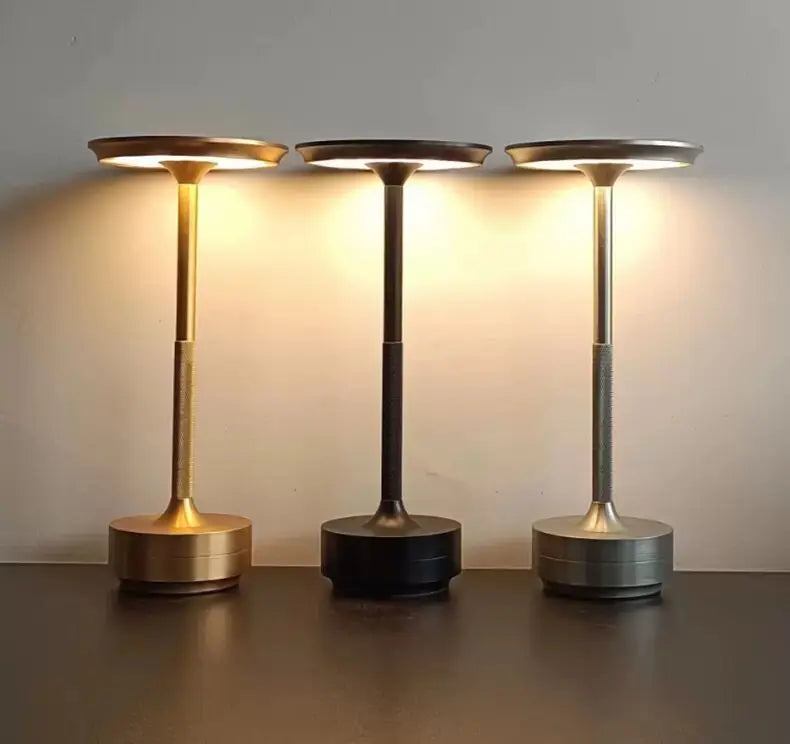Akku-Tischlampe mit Touchdimmer – kabellos, aus Aluminium – Bild 2