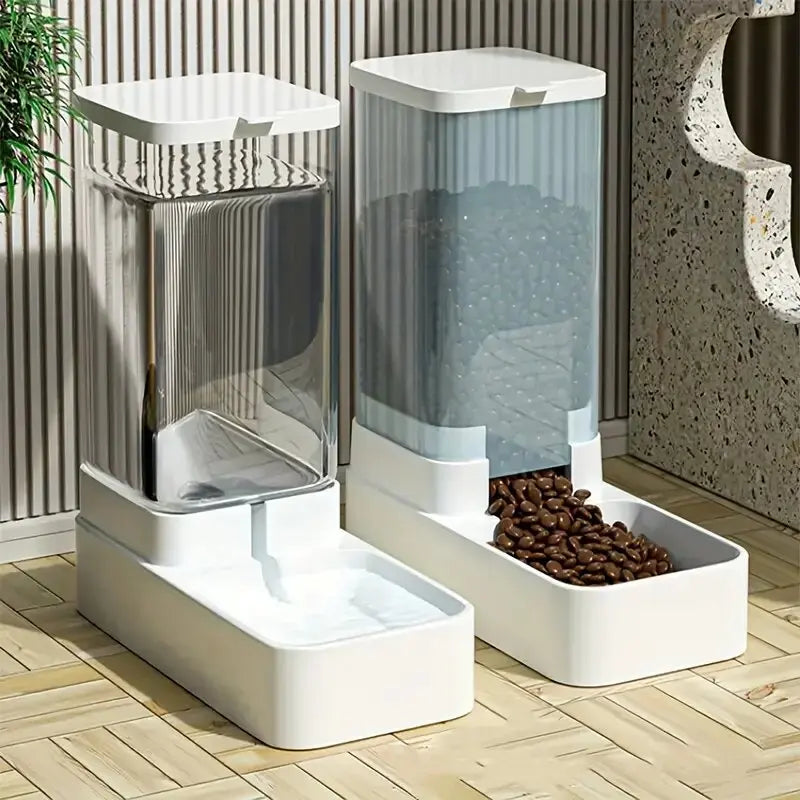 Futter- und Wasserspender in einem – füllt sich von selbst nach – Bild 1