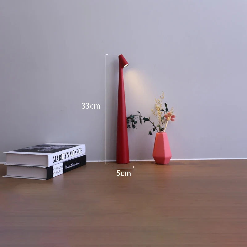 Schmale Akku-Tischlampe mit Touchdimmer – dreiunddreißig Zentimeter hoch – Bild 9
