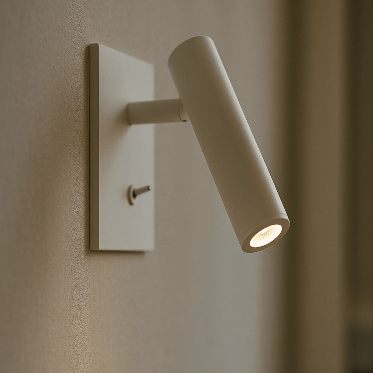 Adjustable LED Wall Sconce – Warm White with Knob Switch