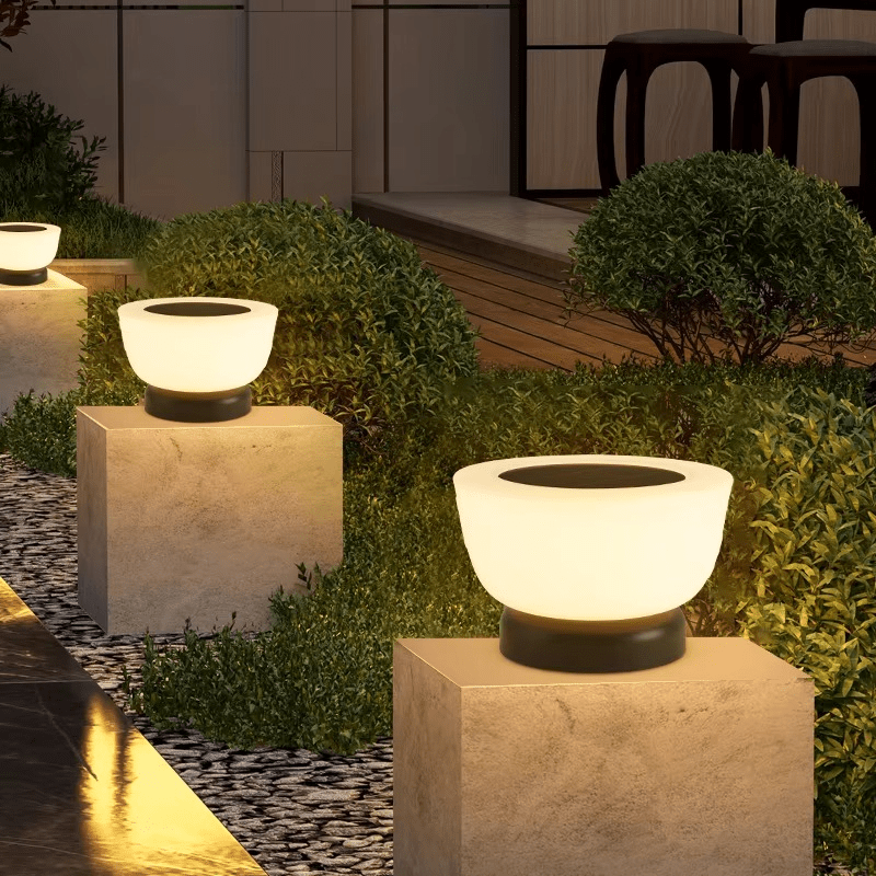 Solar-Wegleuchte mit breitem Schirm – leuchtet den Boden aus – Bild 5